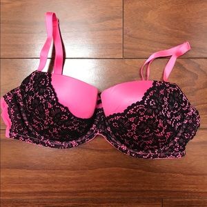 NWOT Victoria’s Secret balconet bra! 36c pink/blk